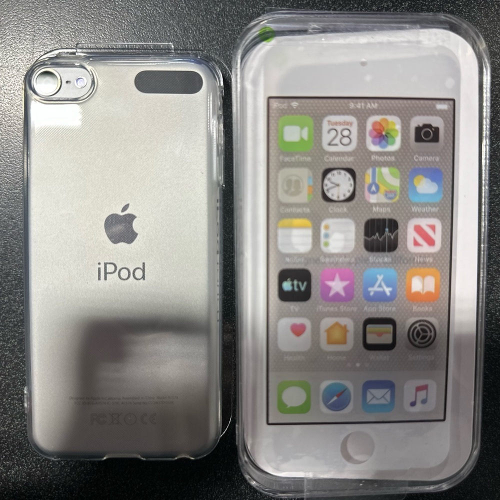 Apple iPod Touch 6th Generation - White - Picture 3 of 9